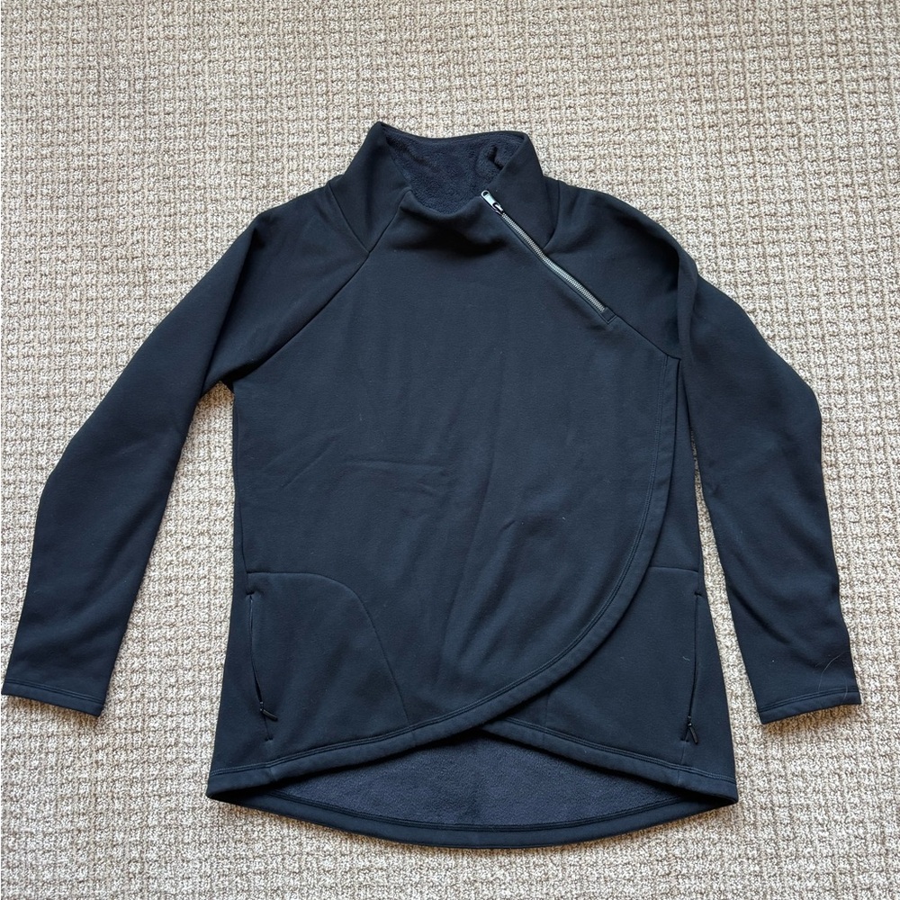 Athleta Black Cozy Karma Asym Fleece Pullover